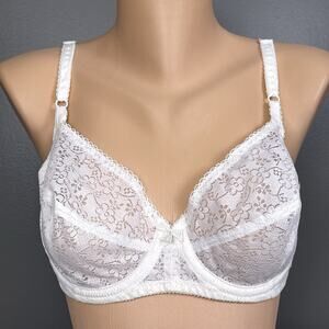 Vintage Bali Bow Flatterlace Bra Size 36C White Lace 3213 ILGWU Union EXCELLENT